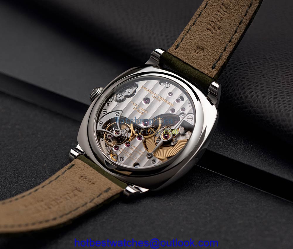 laurent ferrier square micro rotor retro 2021 caseback