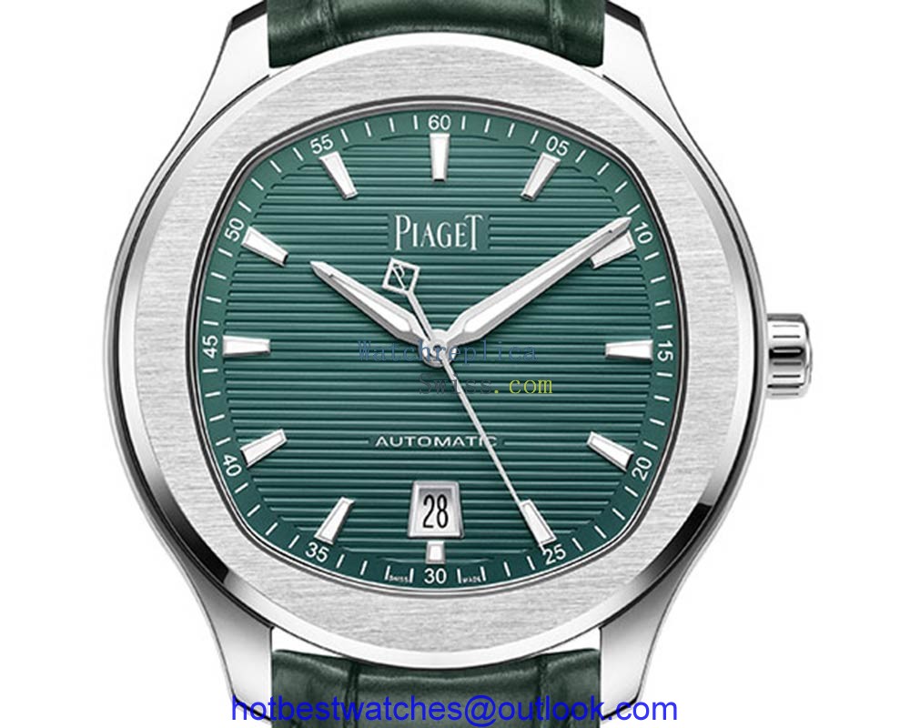 piaget polo green dial closeup