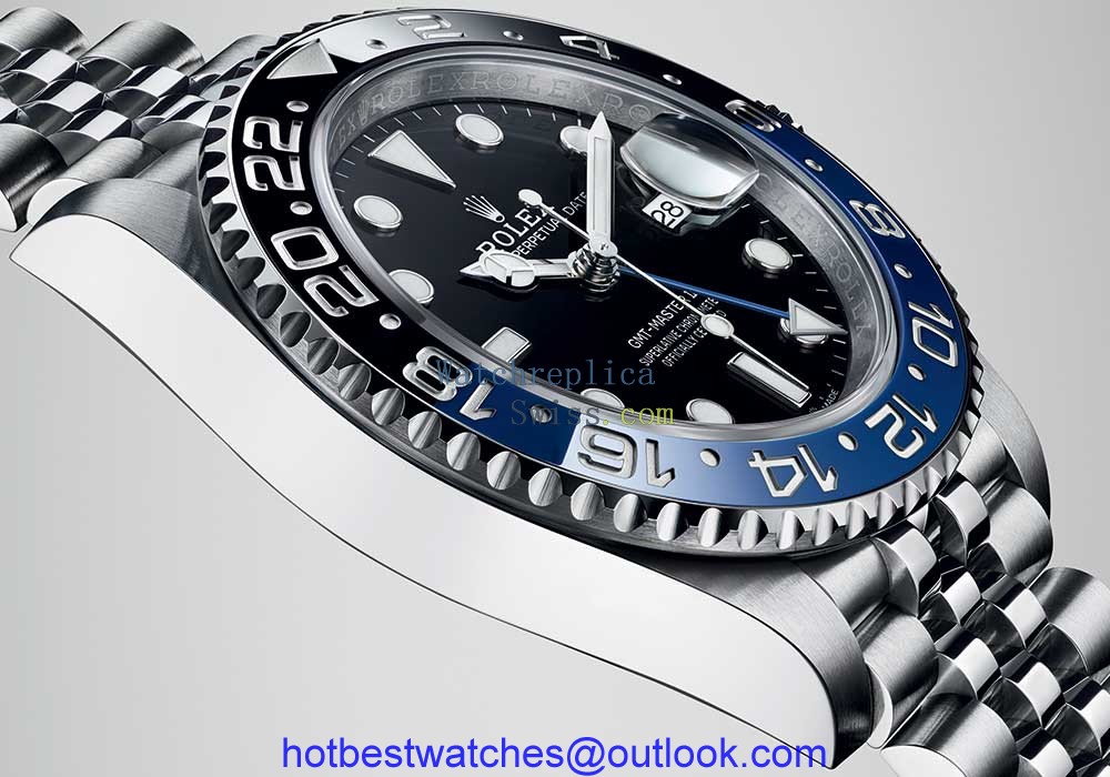 rolex oyster perpetual gmt master 2 closeup left profile