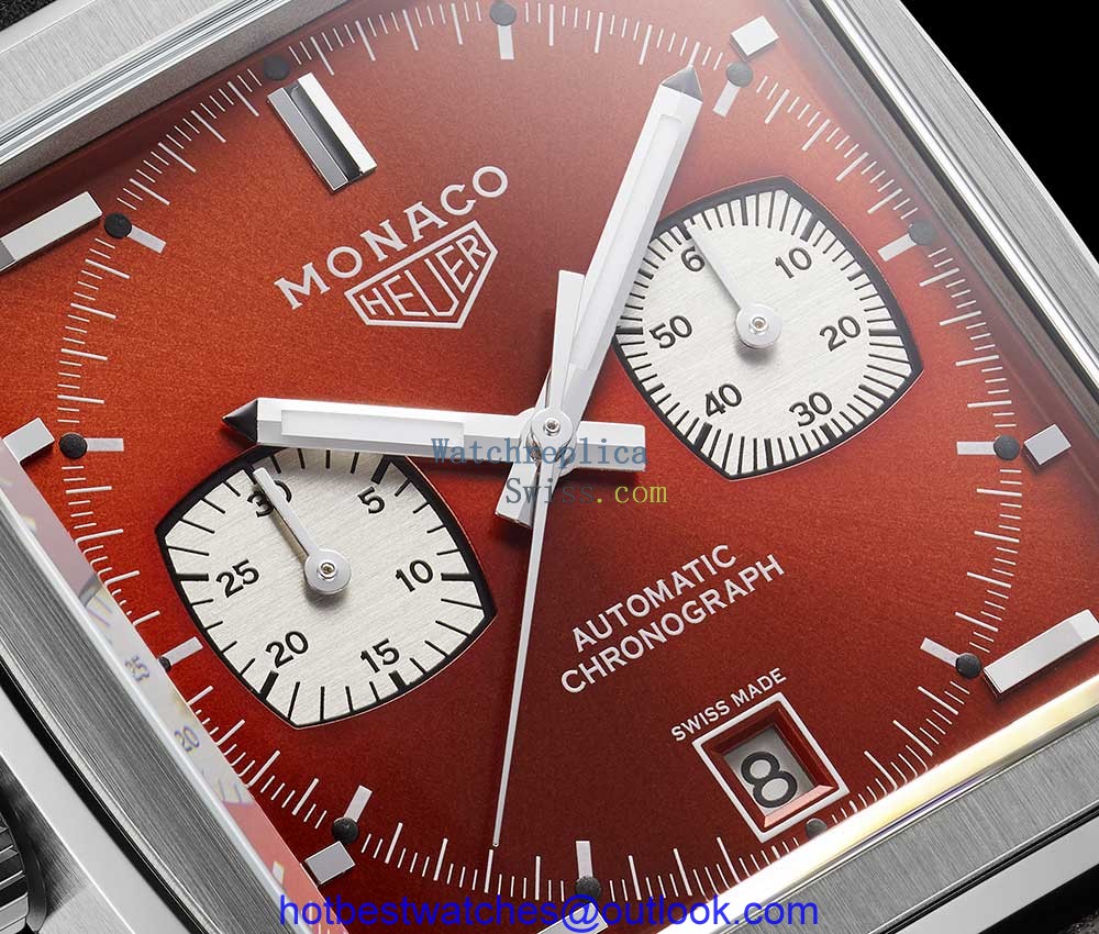 tag heuer monaco limited 1979-1989 red dial closeup