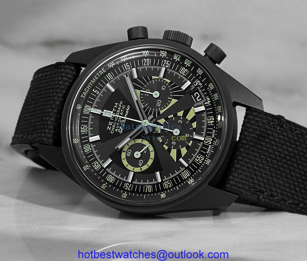 zenith chronomaster revival poker chip closeup