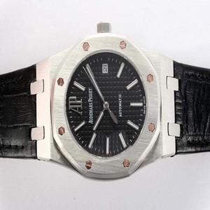 Audemars Piguet Royal Oak 15300ST.OO.1220ST.03 Mens Round Automatic Watch