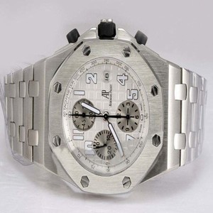 Audemars Piguet Royal Oak Offshore 25721ST.OO.1000ST.07 Silver Stainless Steel Strap 44mm Mens Watch