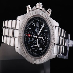Breitling Aeromarine Chrono Avenger Steel Stainless Steel Case 45mm Black Dial Watch