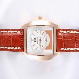 Breitling Bentley Flying B Red Gold Leather Round 18K Gold Case Midsize Watch
