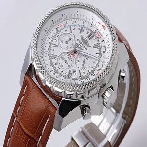 Breitling Bentley Motors A25362 Midsize Quartz Chronograph Round Watch