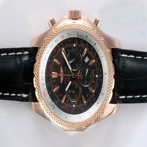 Breitling Bentley Motors A2536313/B954 Rose Gold Case Round Midsize Watch