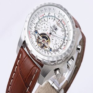 Breitling Bentley Motors Mulliner Tourbillon Beige Dial Mens 49mm Automatic Watch