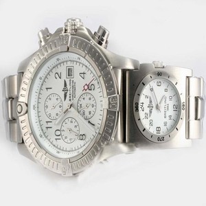 Breitling Blackbird Chronograph mit UTC A 13350 Quartz Chronograph White Dial 43mm Watch