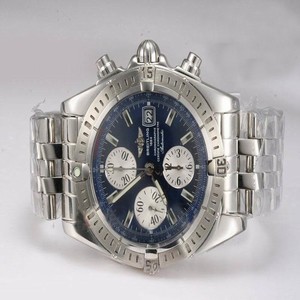 Breitling Windrider Chronomat Evolution Steel 42.5mm Mens Silver Stainless Steel Strap Watch