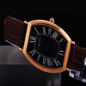 Cartier Tonneau WB2009 Quartz Chronograph Mens 40x47mm Watch