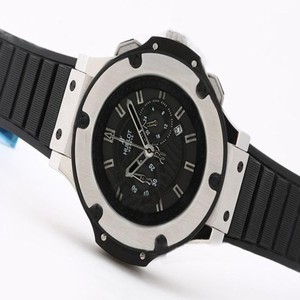 Hublot 2009 Novelties King Power 715.CI.1110.RX 44.5mm Black Dial Watch