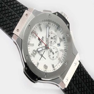Hublot Big Bang Platinum Mat 301.TI.450.RX Round Midsize Stainless Steel Case Watch