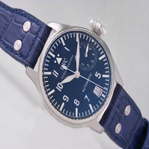 IWC Pilots Classic Hand-Wound IW325401 Blue Dial 46.2mm Stainless Steel Case Watch