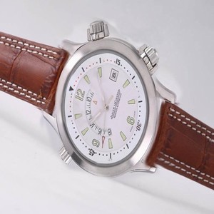 Jaeger-Lecoultre Master Compressor Automatic Lady 1748410 42mm White Dial Stainless Steel Case Watch