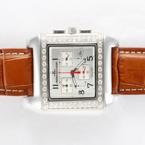Jaeger-Lecoultre Reverso Squadra Chronograph GMT 7018620 26x43mm Quartz Mens Watch