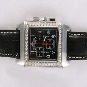 Jaeger-Lecoultre Reverso Squadra World Chronograph 702T670 Quartz Black Dial Watch