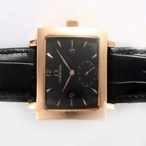 Omega Classic Manual Winding 2621-2 Manual Winding Rose Gold Bezel Midsize Watch