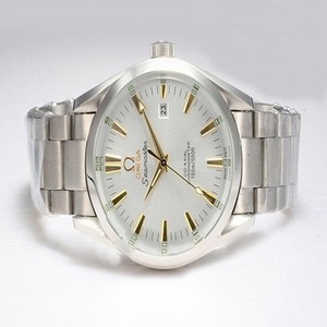 Omega Seamaster Aqua Terra Annual Calendar 231.10.43.22.02.001 Automatic White Dial Watch