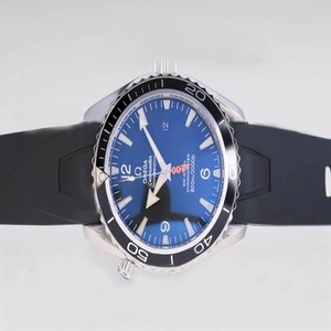 Omega Seamaster Planet Ocean 2909.50.91 Blue Dial Automatic 45.5mm Watch
