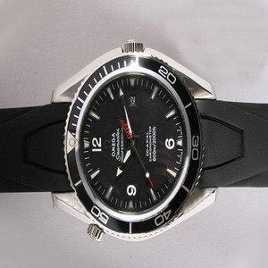 Omega Seamaster Planet Ocean Big Size 2900.50.91 Round Automatic Midsize Watch