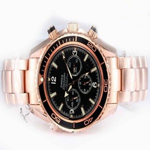 Omega Seamaster Planet Ocean Chrono 222.60.46.50.01.001 Midsize Red Rose Gold Strap Watch