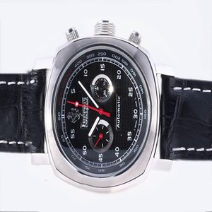 Panerai Ferrari Scuderia FER00019 Midsize Automatic Round Watch