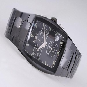 Rado Classic Jubile R13477172 Black Dial 33x45mm. Quartz Watch
