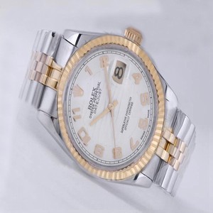 Rolex Datejust 116233 Automatic Stainless Steel with 18k Gold Bezel Watch