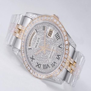 Rolex Day-Date 118346 Stainless Steel Case Round Diamond Dial Watch