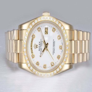 Rolex Day-Date 18238 Gold 18k Gold Strap Round White Dial Watch