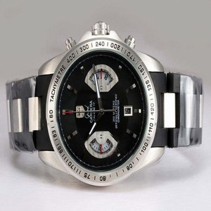 TAG Heuer Carrera CAV511A.FC6225 Black Dial Black Rubber Strap Watch
